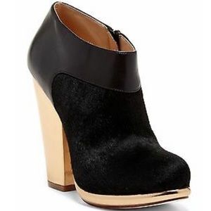 NWT Cole Haan Black/Gold Block Heel Fur Booties